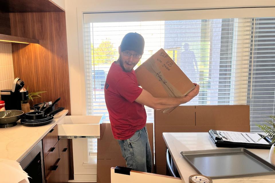 Jodie Bumgardner — B2 Moving crew photo 1